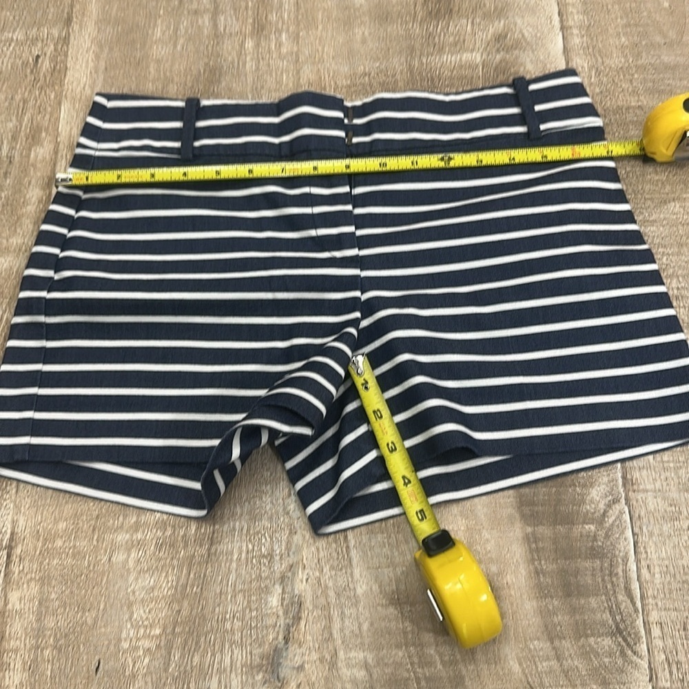 Ann Taylor LOFT Riviera Striped Shorts | Size 2 | Navy Resort Classic - Picture 8 of 16